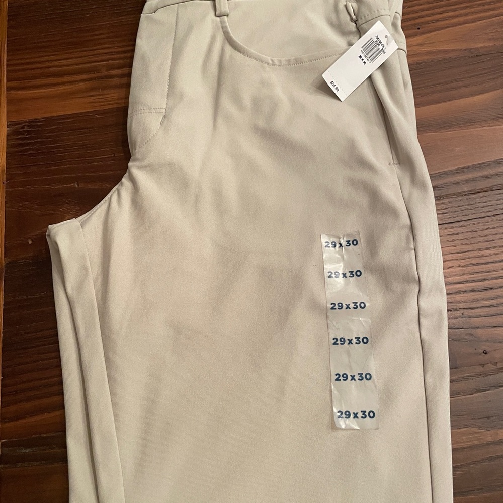 Old Navy Men's Cream Chinos